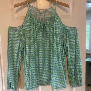Michael Kors XL cold shoulder top